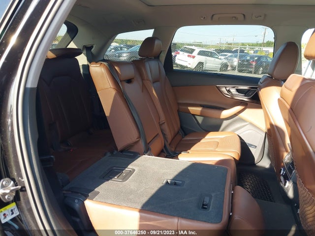 WA1VAAF72JD001717 Audi Q7 Prestige