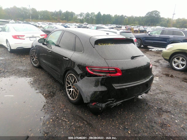 2015 PORSCHE MACAN WP1AF2A58FLB98549 Photo 2