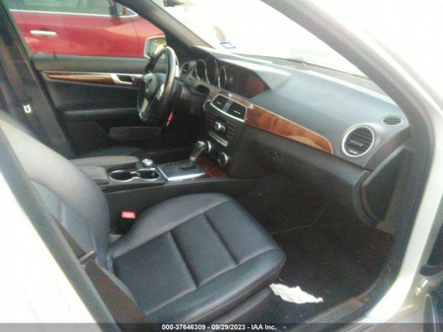 WDDGF4HB7EA967366 Mercedes-Benz C-class C 250