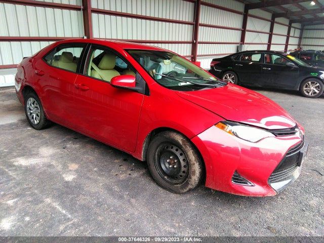 Toyota COROLLA LE 2019 2T1BURHE8KC131073 Image 1