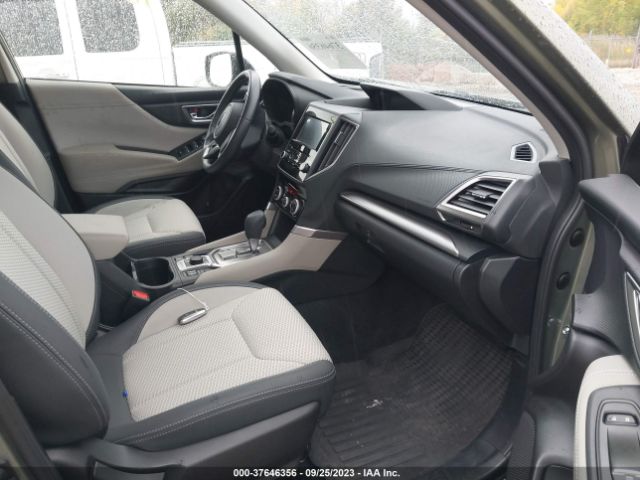 JF2SKAJC7LH420721 Subaru Forester Premium