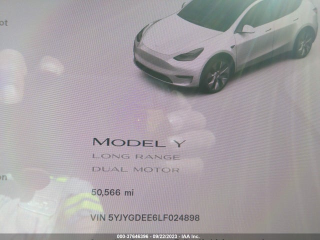 Tesla Model Y Long Range 2020 5YJYGDEE6LF024898 Image 7