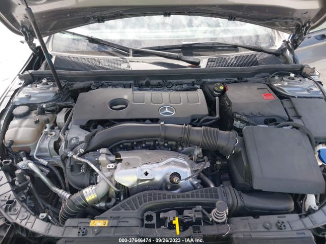 WDD3G4EB6KW017434 Mercedes-Benz A-class A 220