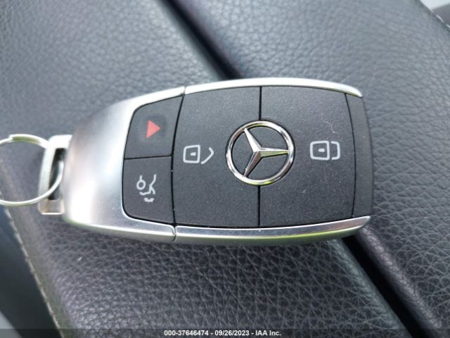WDD3G4EB6KW017434 Mercedes-Benz A-class A 220
