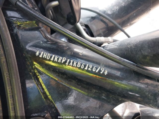 2019 HARLEY-DAVIDSON FLHXS 1HD1KRP1XKB612679 Photo 9