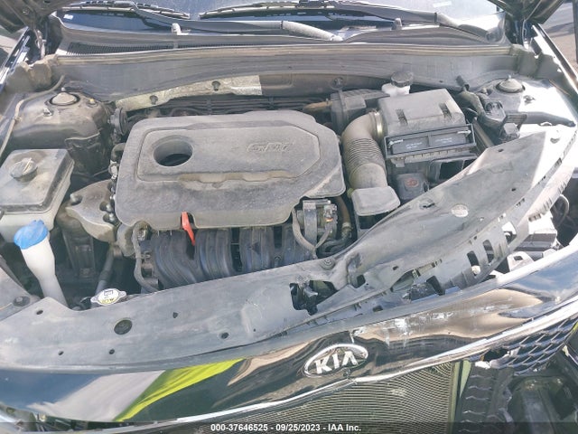 KIA Optima Lx 2018 5XXGT4L3XJG247755 Image 10