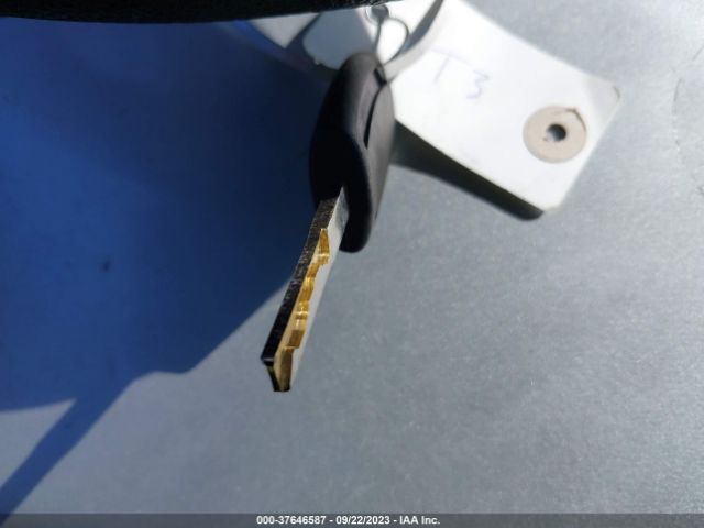 1FADP3K22GL213690 Ford FOCUS SE