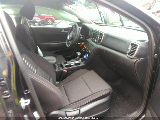 2018 KIA SPORTAGE LX VIN: KNDPMCAC1J7382786