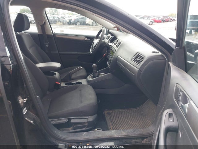 3VW3A7AJ8FM342292 Volkswagen Jetta 2.0l Tdi S
