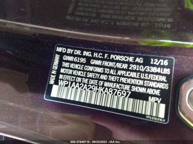 2017 PORSCHE CAYENNE WP1AA2A29HKA87697 Photo 8