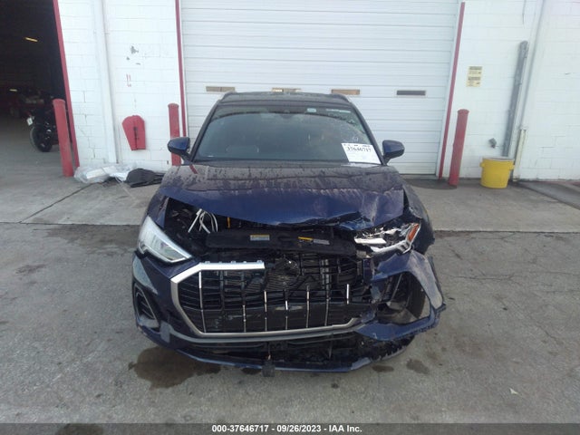 WA1EECF39P1028453 Audi Q3 S Line Premium Plus
