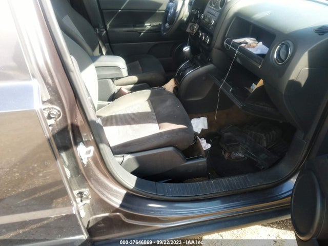 1C4NJPBA8GD811839 Jeep Patriot Sport