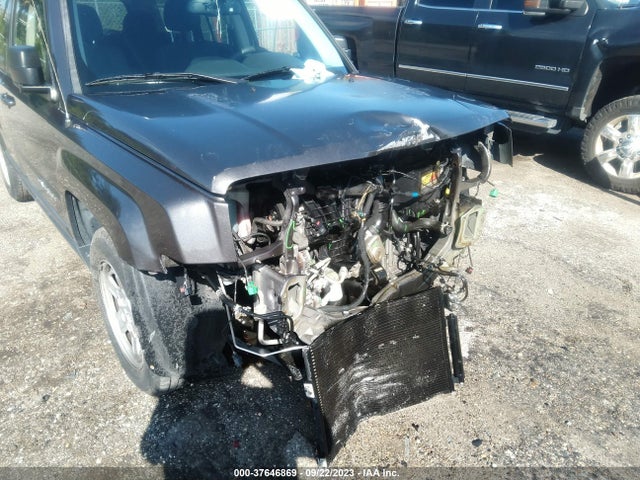 1C4NJPBA8GD811839 Jeep Patriot Sport