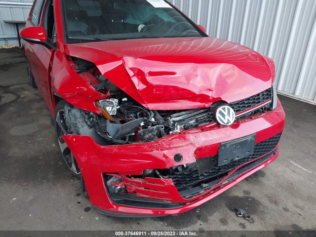 3VW4T7AU5FM066856 Volkswagen Golf Gti Se