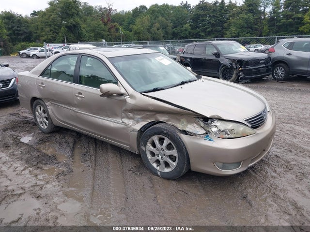 2005 TOYOTA CAMRY 4T1BE30K45U381389 Photo 0