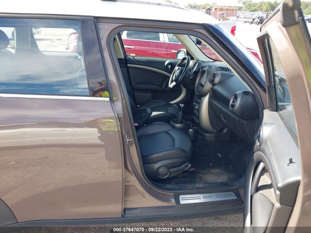 2011 MINI COOPER COUNTRYMAN WMWZB3C53BWM29267 Photo 4