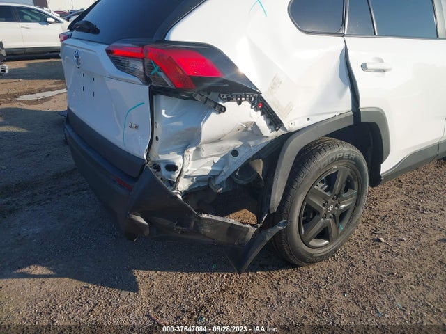 2021 TOYOTA RAV4 LE VIN: 2T3H1RFVXMC162213