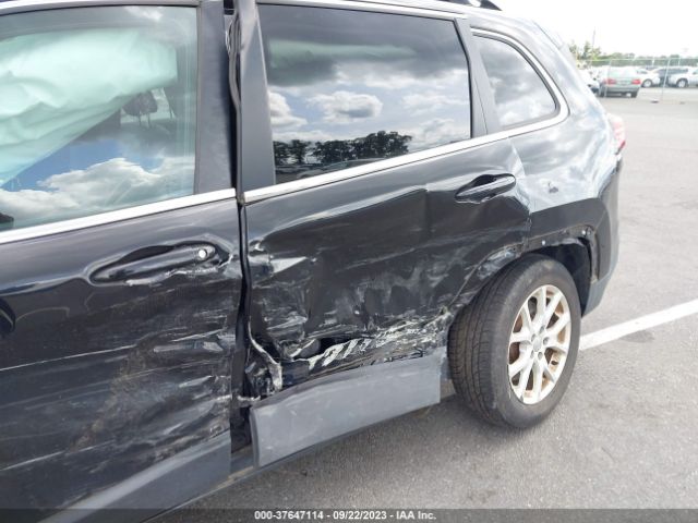 2017 JEEP CHEROKEE 1C4PJMCB0HW659530 Photo 5