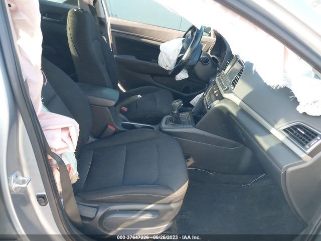 2017 HYUNDAI ELANTRA VALUE EDITION VIN: 5NPD84LF0HH203292