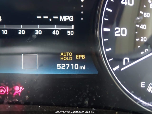 2017 GENESIS G80 3.8L VIN: KMHGN4JE2HU168143