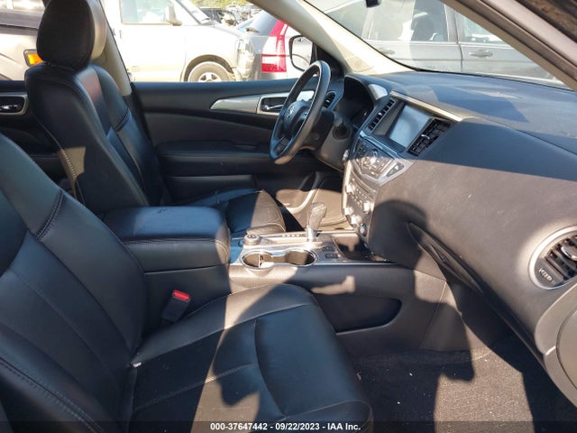 2017 NISSAN PATHFINDER SL VIN: 5N1DR2MMXHC630047