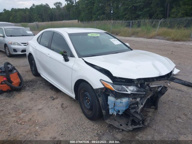 4T1B11HK2JU078092 Toyota CAMRY SE