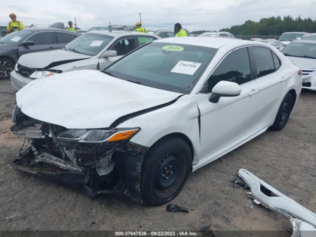 4T1B11HK2JU078092 Toyota CAMRY SE