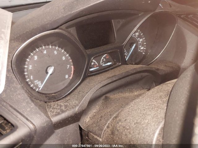 1FMCU9GX4FUC28749 Ford ESCAPE SE