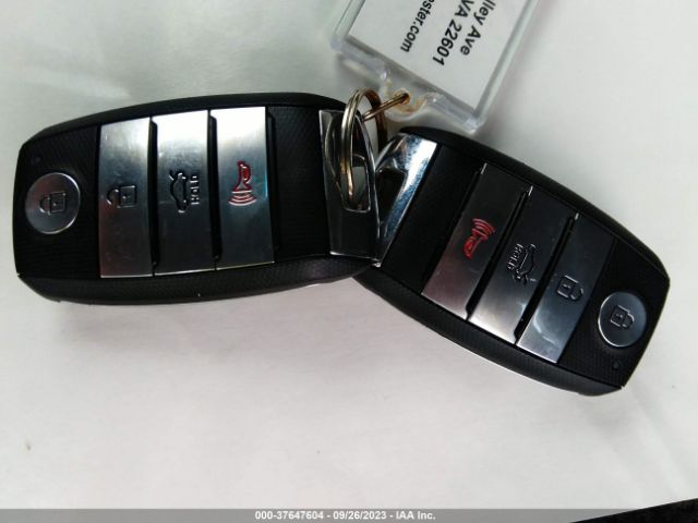 5XXGT4L39KG349890 KIA Optima S