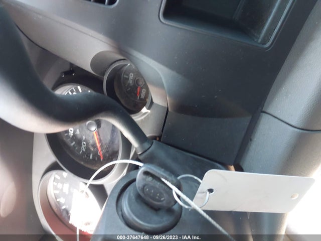 2011 CHEVROLET SILVERADO 1500 WORK TRUCK VIN: 1GCNCPEX8BZ104357