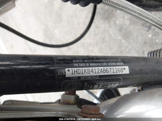 2010 HARLEY-DAVIDSON FLHX 1HD1KB412AB671168 Photo 9