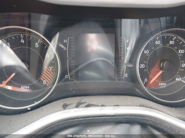 1C4PJMCS5FW504677 Jeep Cherokee Latitude