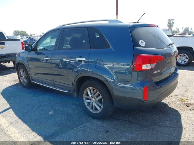 2014 KIA SORENTO LX VIN: 5XYKT4A66EG458136