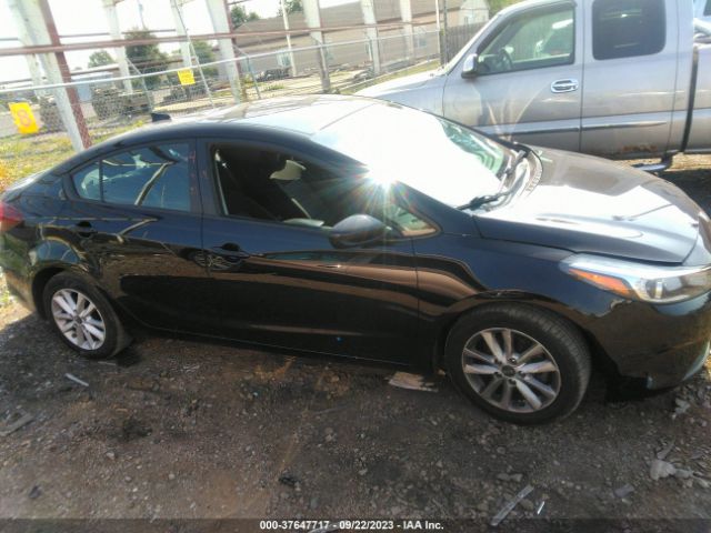 3KPFL4A77HE033651 KIA FORTE S