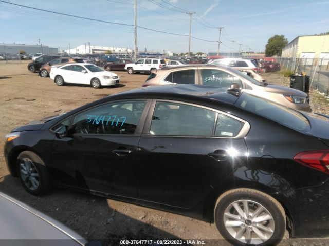 3KPFL4A77HE033651 KIA FORTE S