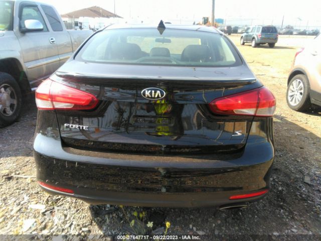 3KPFL4A77HE033651 KIA FORTE S
