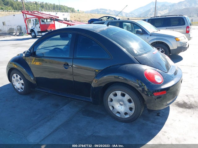 Продажа на аукционе авто 2010 Volkswagen New Beetle Coupe, vin: 3VWPG3AG5AM008033, номер лота: 37647732