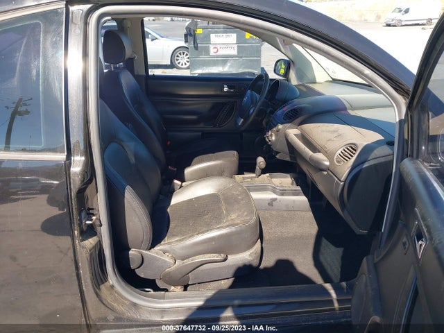 Продажа на аукционе авто 2010 Volkswagen New Beetle Coupe, vin: 3VWPG3AG5AM008033, номер лота: 37647732