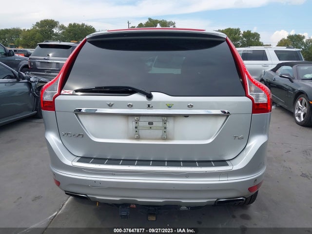 Volvo Xc60 T6 Drive-e Platinum 2016 YV449MDM2G2808065 Image 17