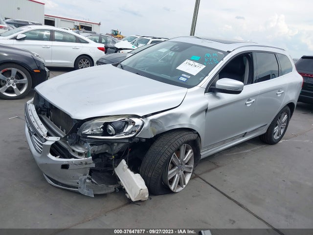 Volvo Xc60 T6 Drive-e Platinum 2016 YV449MDM2G2808065 Image 2