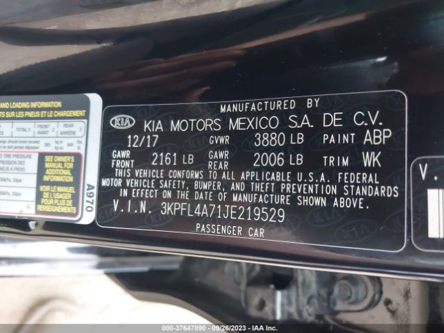 3KPFL4A71JE219529 KIA FORTE S