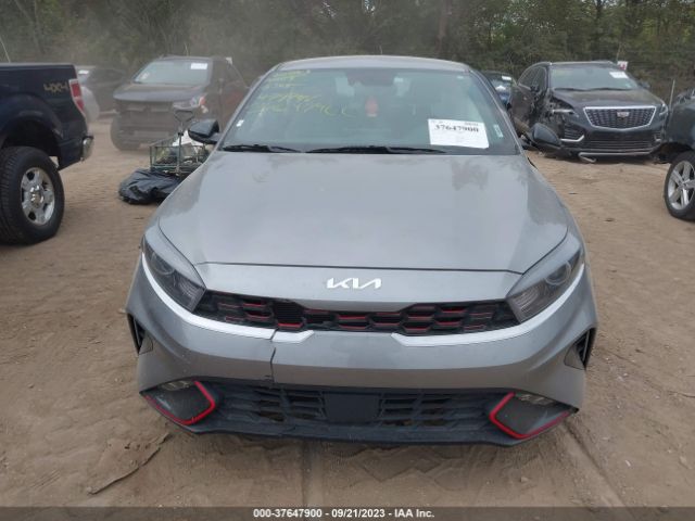 3KPF54AD7NE479746 KIA Forte Gt-line