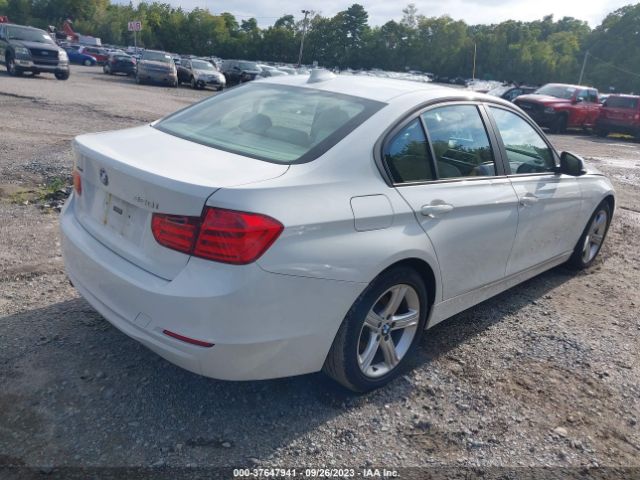 WBA3C3C53EP661434 BMW 3 Series 320i Xdrive