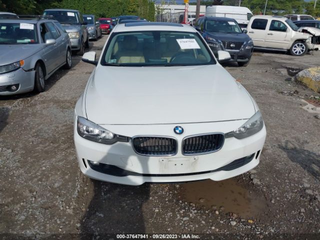 WBA3C3C53EP661434 BMW 3 Series 320i Xdrive
