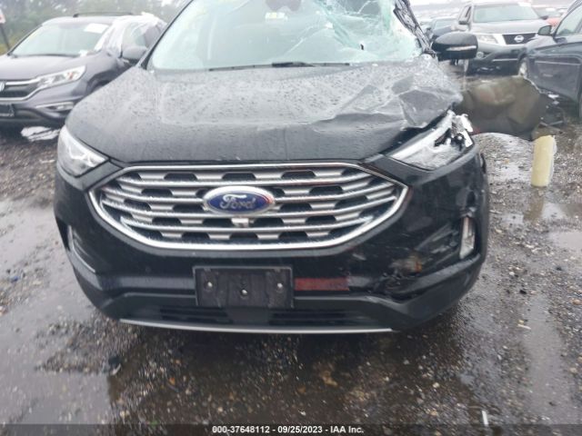 2FMPK4K95NBA53337 Ford Edge Titanium