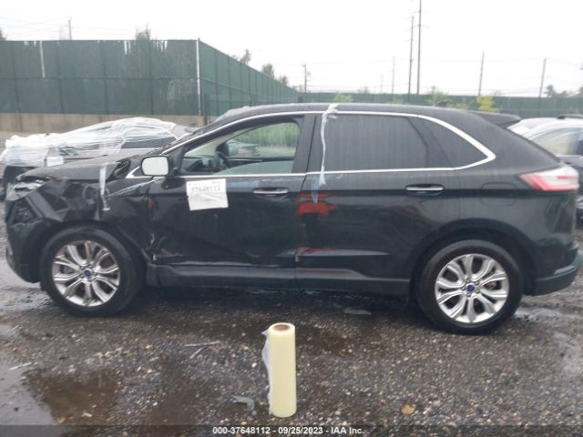 2FMPK4K95NBA53337 Ford Edge Titanium
