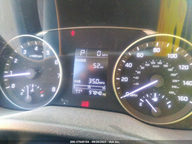 Hyundai ELANTRA SE 2018 KMHD74LF8JU467693 Image 7