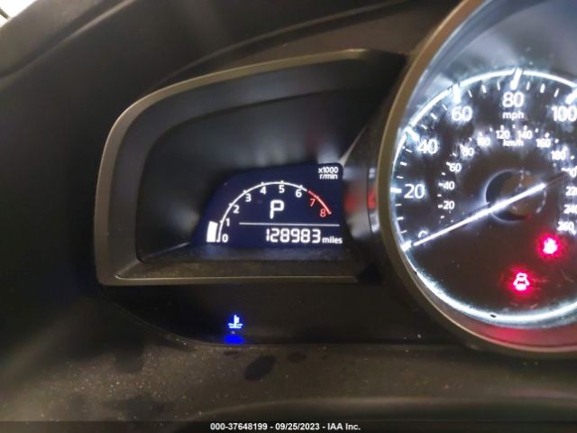 2018 MAZDA MAZDA3 3MZBN1U7XJM209748 Photo 6