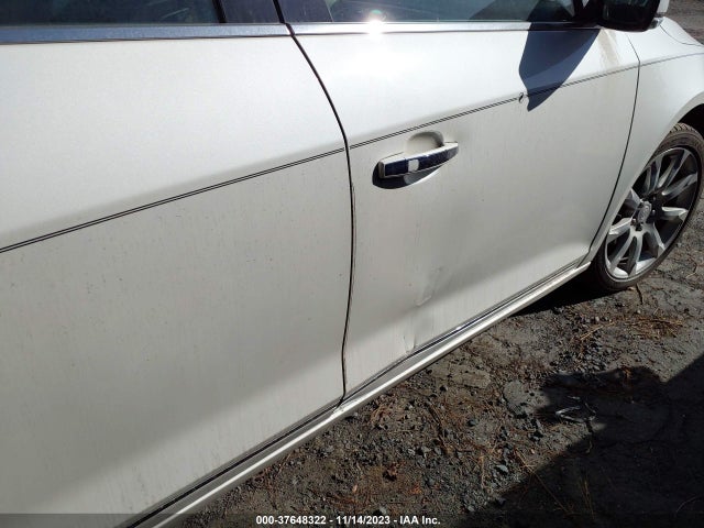 Aukcja sprzedaży 2011 Buick Lacrosse Cxs, vin: 1G4GE5ED4BF124163, numer aukcji: 37648322