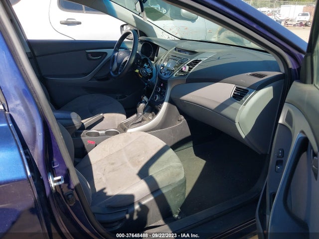 2014 HYUNDAI ELANTRA SE VIN: 5NPDH4AE6EH487226